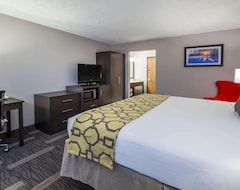 Hotel Baymont Inn and Suites Traverse City (Traverse City, USA)