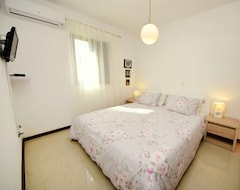 Tüm Ev/Apart Daire Vacation Home Sofija In Brač/povlja - 10 Persons, 4 Bedrooms (Selca, Hırvatistan)