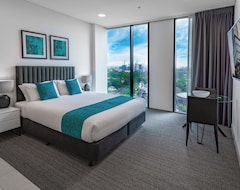 Hotel Essence Suites Taringa (Brisbane, Australija)