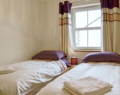 Tüm Ev/Apart Daire 2 Bedroom Accommodation In Allonby, Near Maryport (Maryport, Birleşik Krallık)