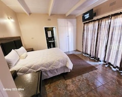 Hotel WAMPEX GUEST HOUSE IN RUSTENBURG (Rustenburg, Sudáfrica)