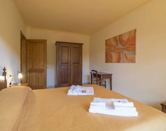 Toàn bộ căn nhà/căn hộ Apartment Oak In Pitigliano - 8 Persons, 3 Bedrooms (Sorano, Ý)