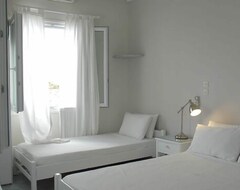 Khách sạn Lucas Rooms (Tinos - Chora, Hy Lạp)