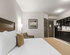 Hotel Quality Inn & Suites (Estevan, Canadá)