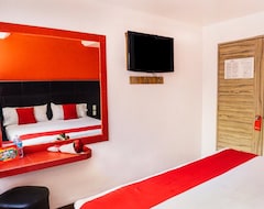 Hotel Sr92 Adults Only (Mexico City, Mexico)