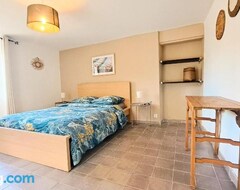 Cijela kuća/apartman Le Mas Des Fontettes (Sahune, Francuska)