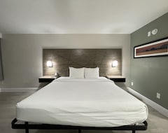 Hotel Econo Lodge Inn & Suites Hollywood Blvd (Hollywood, USA)