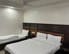HOTEL TODAY INTERNATIONAL (Delhi, Hindistan)
