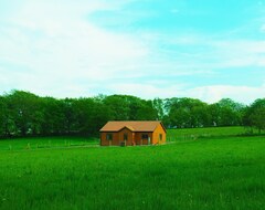 Toàn bộ căn nhà/căn hộ Family Friendly Log Cabin (Livingston, Vương quốc Anh)
