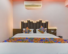 Fabhotel Max Inn (Ahmedabad, Indija)