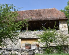 Toàn bộ căn nhà/căn hộ Charming Farmhouse - La Maison De Félicien - 9 Pers. (Larnagol, Pháp)
