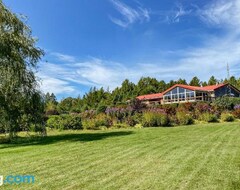 Toàn bộ căn nhà/căn hộ Stunning Secluded Richibucto River Waterfront Cottage With Unparallel Privacy (Richibucto, Canada)