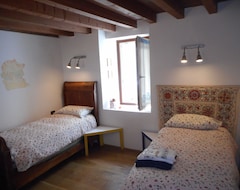 Cijela kuća/apartman Quiet House In The Mountains Just Minutes From Lake Ideo (Pisogne, Italija)