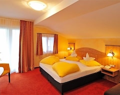 Hotel Mitlechnerhof (Schenna, İtalya)