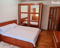 Koko talo/asunto Apartament Florina (Constanta, Romania)