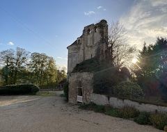 Pensión Maison Prieuré (Montépilloy, Francia)