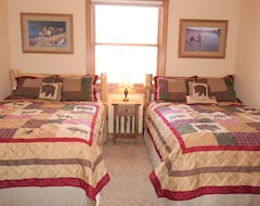 Entire House / Apartment The Eagles Nest With Spectacular Mountain & Yellowstone River Views (Gardiner, USA)