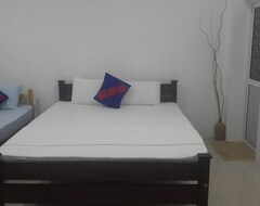 Hotel Araliyawhitehous (Negombo, Šri Lanka)