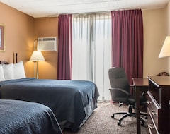 Hotel FairBridge Inn & Suites Poconos (Stroudsburg, USA)