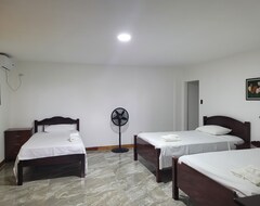 Casa/apartamento entero Day & Night Hotel (Orange Walk, Belize)