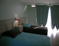 Toàn bộ căn nhà/căn hộ Gite Saint-Éloy-dallier, 3 Bedrooms, 8 Persons (Saint-Éloy-d'Allier, Pháp)