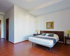 Khách sạn Venta del Alto Hotel las Cumbres by Vivere Stays (El Garrobo, Tây Ban Nha)
