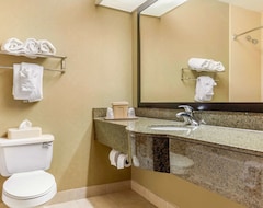 Khách sạn Quality Suites (Sherman, Hoa Kỳ)
