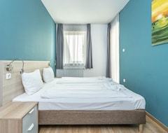 Hotel Corvin Plaza Apartments&Suites (Budapest, Hungary)