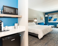 Hotelli Holiday Inn Express & Suites Charlottesville, An Ihg Hotel (Charlottesville, Amerikan Yhdysvallat)