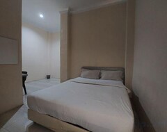 Otel R Residence (Medan, Endonezya)
