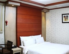Khách sạn Metro Pol Tourist Hotel (Pyeongtaek, Hàn Quốc)