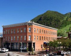 Khách sạn Independence Square 205, Stylish Hotel Room with AC, Great Location in Aspen (Aspen, Hoa Kỳ)