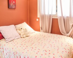 Tüm Ev/Apart Daire 2 Bedroom Accommodation In Rodes (Rodès, Fransa)