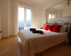 Toàn bộ căn nhà/căn hộ Stunning Accommodation With Heated Private Pool And Outdoor Jacuzzi Hot Tub (Parcent, Tây Ban Nha)