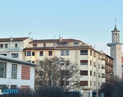 Toàn bộ căn nhà/căn hộ Plaza Tomas (Pamplona, Tây Ban Nha)