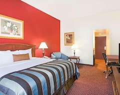 Holiday Inn Express & Suites - Mobile - I-65, An Ihg Hotel (Mobile, USA)