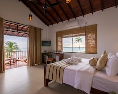 Hotel Ananya Beach Resort (Tangalle, Sri Lanka)