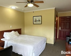 Guesthouse Travellers Inn Fredericton NB (Waasis, Canada)