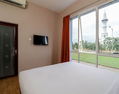 Khách sạn Blitz Hotel Batam Tanjung Uncang (Nongsa, Indonesia)