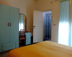 Khách sạn B&B Hotel Villa Nora (Bellaria-Igea Marina, Ý)