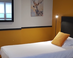 Hotel Le Beaugency (Beaugency, France)