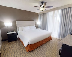 Khách sạn Embassy Suites by Hilton Oklahoma City Will Rogers Airport (Oklahoma City, Hoa Kỳ)