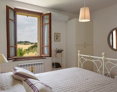 Tüm Ev/Apart Daire Poggio Vistabella 10 Sleeps, Villa With Private Pool At Exclusive Use! (Castiglione del Lago, İtalya)