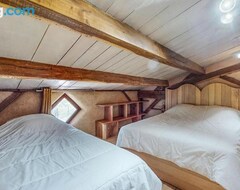 Cijela kuća/apartman Stunning Home In Les Fosses With Wifi And 1 Bedrooms (Les Fosses, Francuska)