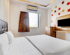 Capital O 84165 Hotel Dream Palace (Bhiwandi, India)