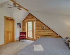 Hele huset/lejligheden Newly Remodeled Log Home 5 Mins From Breckenridge And The Ski Lifts! (Blue River, USA)