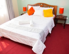 Otel The Villa Luxury Suites (Diani Beach, Kenya)