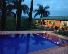 Hotel Finca El Diamante Alojamiento Rural (Melgar, Colombia)