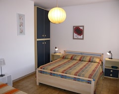 Tüm Ev/Apart Daire Apartment By The Sea In Tuscany - Direct Access To The Beach - Sleeps 6 (Castagneto Carducci, İtalya)