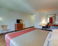Khách sạn Motel 6 Irvine - Orange County Airport (Santa Ana, Hoa Kỳ)